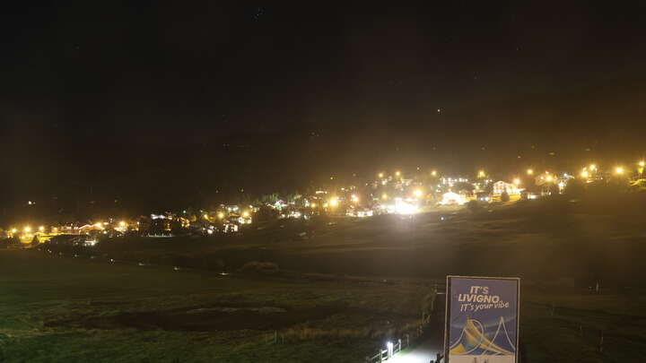 Livigno SnowFarm snow cam captured at 19 September 2026 at 11:51 pm GMT+2