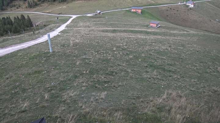 Obereggen Reiterjoch 2030 m snow cam captured at 22 September 2026 at 7:27 pm GMT+2