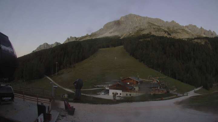 Obereggen Laner snow cam captured at 22 September 2026 at 7:27 pm GMT+2
