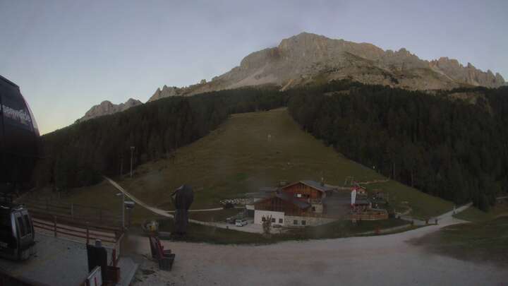 Obereggen Laner snow cam captured at 27 September 2026 at 7:08 pm GMT+2