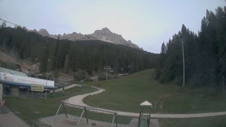 Obereggen Obereggen - Oberholz Base Station snow cam captured at 13 September 2026 at 7:47 pm GMT+2