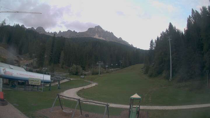 Obereggen Obereggen - Oberholz Base Station snow cam captured at 18 September 2026 at 7:28 pm GMT+2