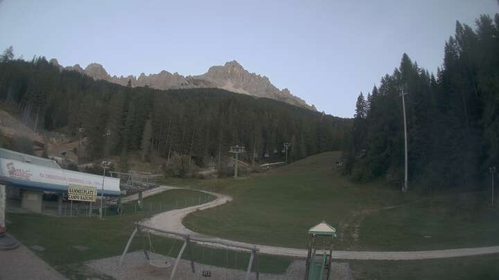 Obereggen Obereggen - Oberholz Base Station snow cam captured at 21 September 2026 at 7:38 pm GMT+2