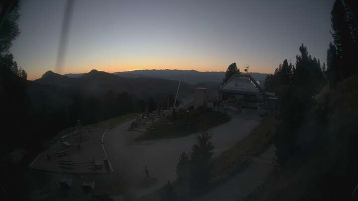 Obereggen Oberholz Berg snow cam captured at 22 September 2026 at 7:27 pm GMT+2