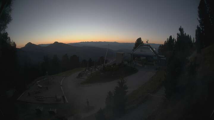 Obereggen Oberholz Berg snow cam captured at 27 September 2026 at 7:24 pm GMT+2