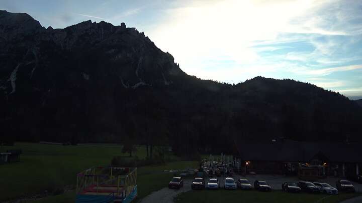 Prags Skilifte Prags snow cam captured at 19 September 2026 at 7:21 pm GMT+2