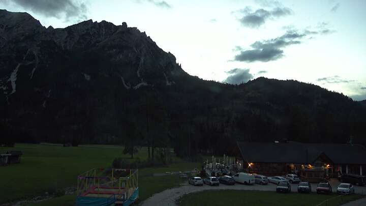 Prags Skilifte Prags snow cam captured at 24 September 2026 at 7:21 pm GMT+2