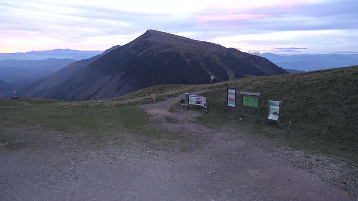 Predazzo Passo Feudo snow cam captured at 13 September 2026 at 7:47 pm GMT+2