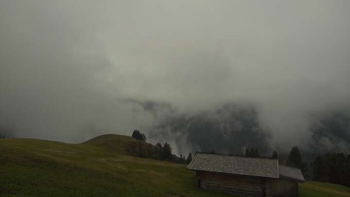 Seis am Schlern Spitzbühl snow cam captured at 29 September 2026 at 12:35 pm GMT+2