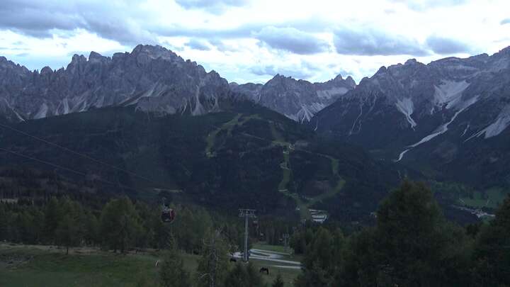 Sexten (3Zinnen Dolomites) Stiergarten snow cam captured at 24 September 2026 at 7:29 pm GMT+2