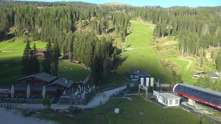 Sexten (3Zinnen Dolomites) archive representative frame captured at 16 September 2026 at 1:39 am AEST