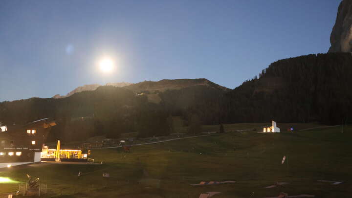St. Christina (Val Gardena/Gröden) Monte Pana snow cam captured at 25 September 2026 at 8:02 pm GMT+2