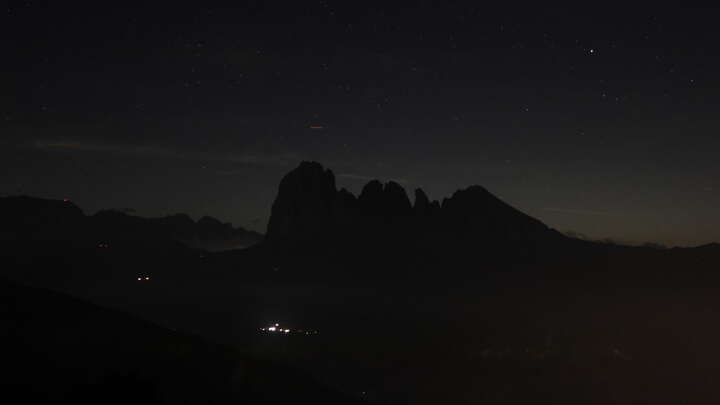 St. Ulrich in Gröden (Val Gardena/Gröden) Raschötz snow cam captured at 19 September 2026 at 11:42 pm GMT+2