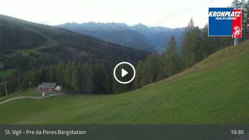 St. Vigil (Kronplatz) Pre da Peres Upper Station snow cam captured at 12 September 2026 at 7:39 pm GMT+2