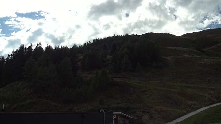 Sterzing (Vipiteno) Ski Area Rosskopf snow cam captured at 16 September 2026 at 4:35 pm GMT+2