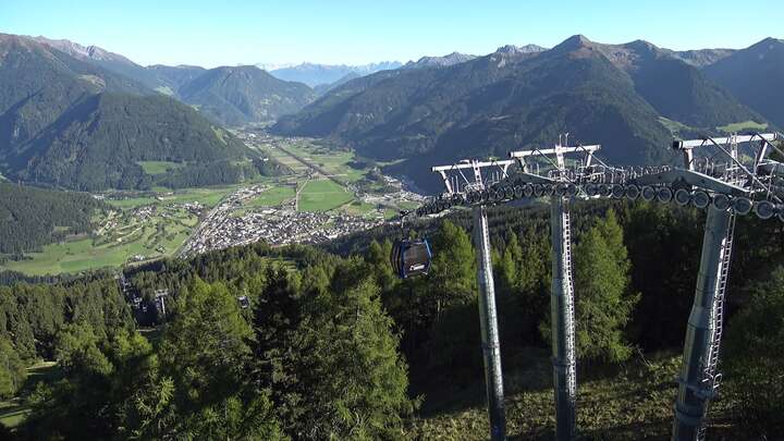 Sterzing (Vipiteno) Ski Area Rosskopf snow cam captured at 23 September 2026 at 4:27 pm GMT+2