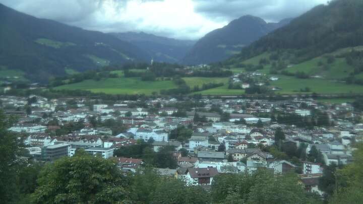 Sterzing (Vipiteno) Wiesen - Pfitsch snow cam captured at 17 September 2026 at 10:14 pm GMT+2