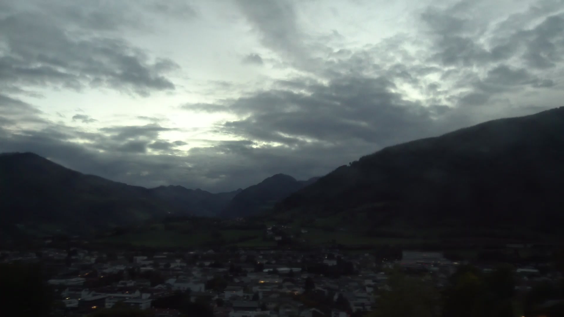 Sterzing (Vipiteno) Wiesen - Pfitsch snow cam captured at 5 October 2026 at 7:08 pm GMT+2