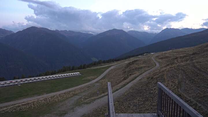 Ulten Schwemmalm snow cam captured at 16 September 2026 at 7:48 pm GMT+2