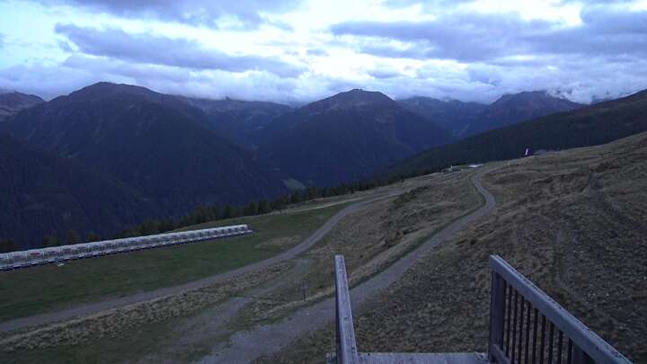 Ulten Schwemmalm snow cam captured at 17 September 2026 at 10:14 pm GMT+2