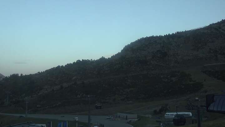 Arcalís Base sector La Coma snow cam captured at 18 September 2026 at 8:02 pm GMT+2