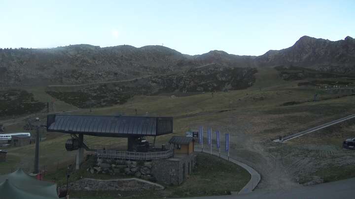 Arcalís Base sector La Coma snow cam captured at 21 September 2026 at 8:07 pm GMT+2