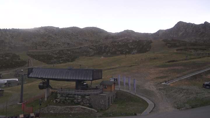 Arcalís Base sector La Coma snow cam captured at 22 September 2026 at 8:11 pm GMT+2