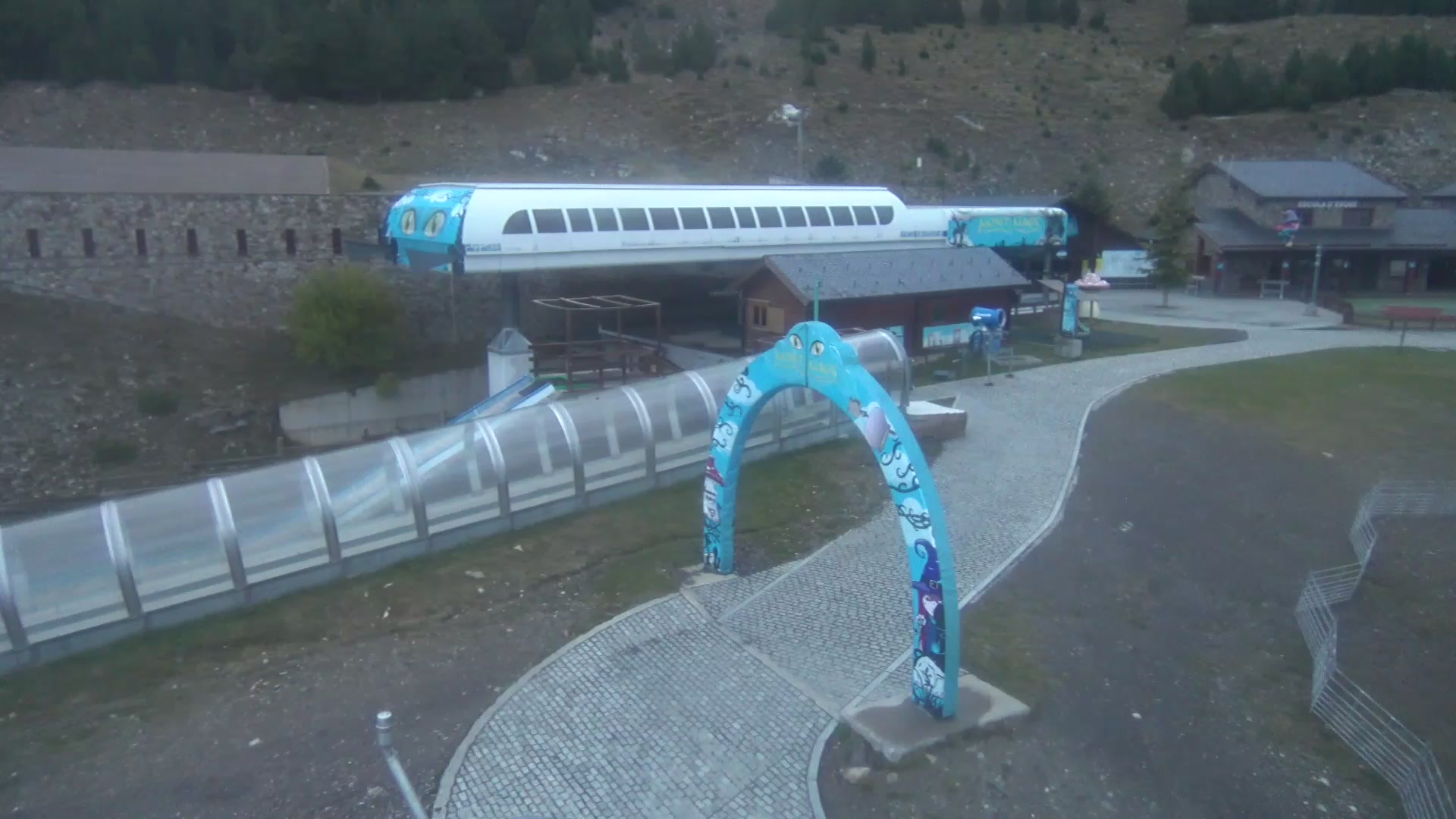 Canillo (Grandvalira) El Forn snow cam captured at 3 October 2026 at 7:31 pm GMT+2