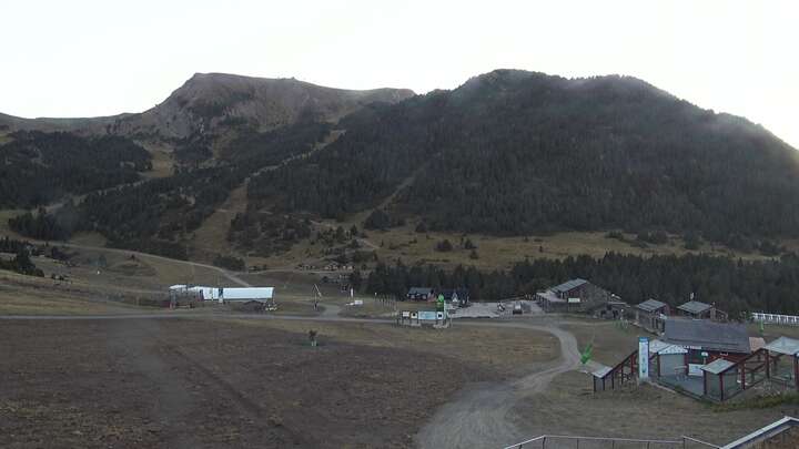 El Tarter (Grandvalira) Pi de Migdia snow cam captured at 22 September 2026 at 7:52 pm GMT+2