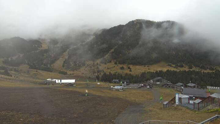 El Tarter (Grandvalira) Pi de Migdia snow cam captured at 29 September 2026 at 12:29 pm GMT+2
