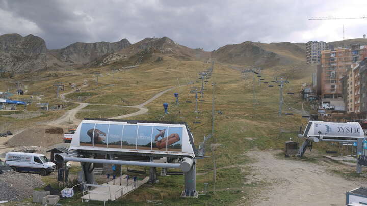 Pas de la Casa (Grandvalira) Pas de la Casa snow cam captured at 15 September 2026 at 6:10 pm GMT+2