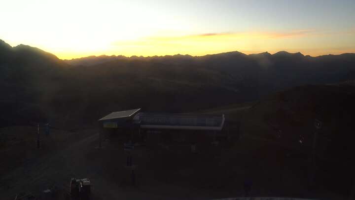 Pas de la Casa (Grandvalira) Coll Blanc snow cam captured at 13 September 2026 at 8:34 pm GMT+2