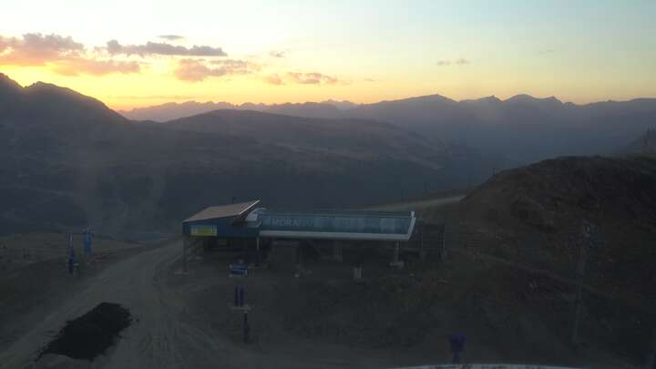 Pas de la Casa (Grandvalira) Coll Blanc snow cam captured at 26 September 2026 at 7:45 pm GMT+2