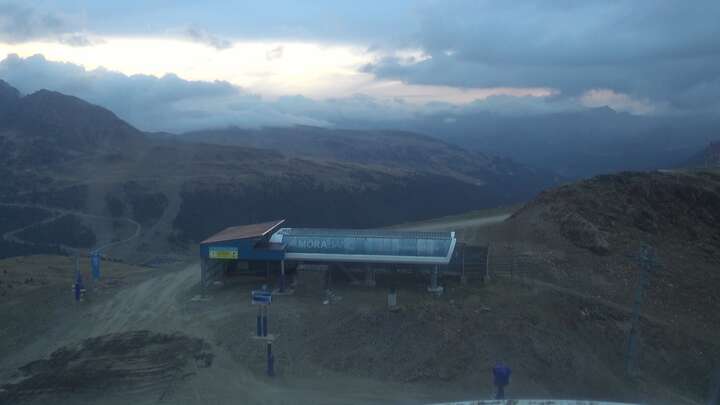 Pas de la Casa (Grandvalira) Coll Blanc snow cam captured at 28 September 2026 at 7:52 pm GMT+2