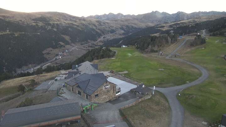 Soldeu (Grandvalira) Espiolets snow cam captured at 20 September 2026 at 8:11 pm GMT+2