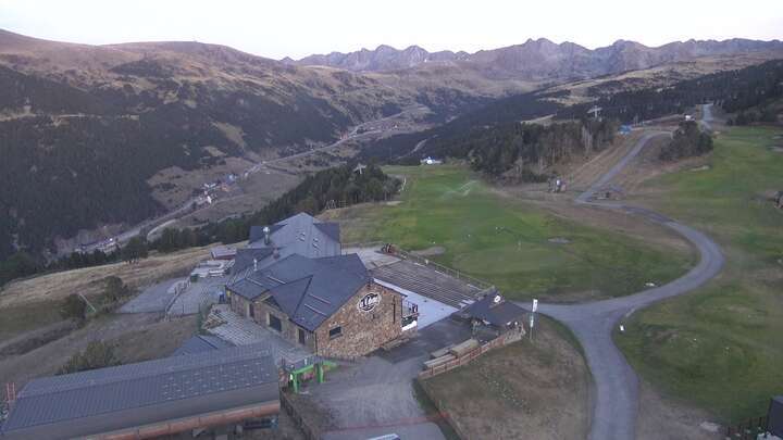 Soldeu (Grandvalira) Espiolets snow cam captured at 21 September 2026 at 7:55 pm GMT+2