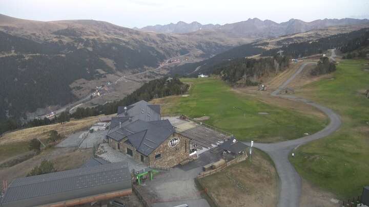 Soldeu (Grandvalira) Espiolets snow cam captured at 26 September 2026 at 8:02 pm GMT+2