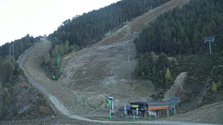 Soldeu (Grandvalira) Estadi Creand snow cam captured at 21 September 2026 at 7:56 pm GMT+2