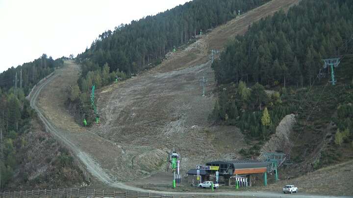 Soldeu (Grandvalira) Estadi Creand snow cam captured at 23 September 2026 at 8:09 pm GMT+2