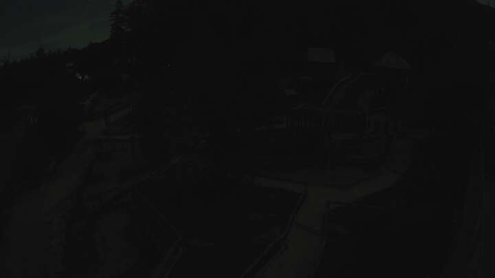 Dolní Morava Mamutíkovy zážitkové parky snow cam captured at 25 September 2026 at 11:50 pm GMT+2