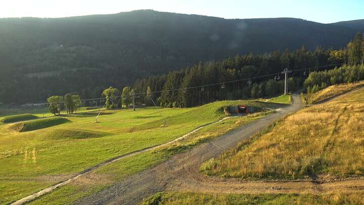 Dolní Morava U Slona snow cam captured at 15 September 2026 at 6:37 pm GMT+2
