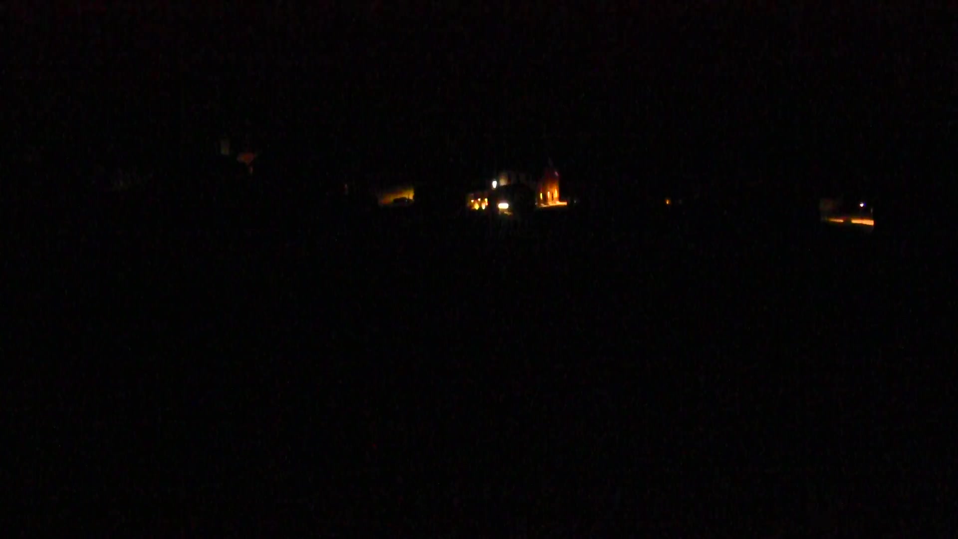 Kvilda Kvilda I snow cam captured at 4 October 2026 at 11:41 pm GMT+2