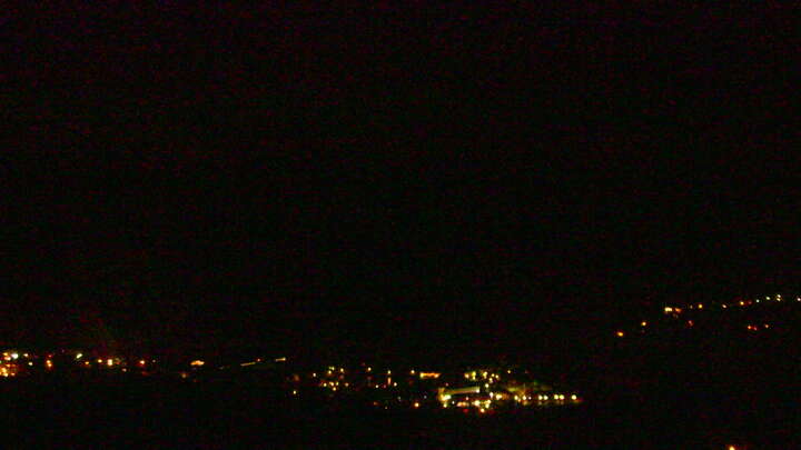Lipno Lipensko snow cam captured at 13 September 2026 at 11:45 pm GMT+2
