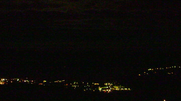 Lipno Lipensko snow cam captured at 22 September 2026 at 11:40 pm GMT+2
