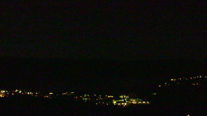 Lipno Lipensko snow cam captured at 26 September 2026 at 11:36 pm GMT+2