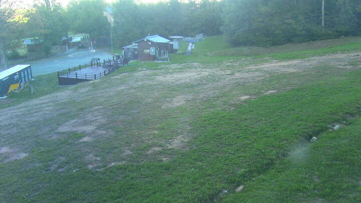 Monínec Zahrádky snow cam captured at 15 September 2026 at 6:40 pm GMT+2