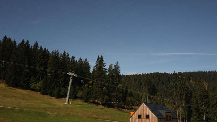 Pec pod Sněžkou Schneekope snow cam captured at 26 September 2026 at 11:46 pm GMT+2
