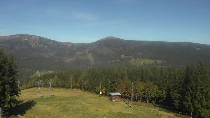Pec pod Sněžkou Javor snow cam captured at 29 September 2026 at 12:33 pm GMT+2