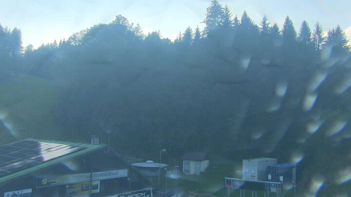 Vítkovice v Krkonoších Vítkovice v Krkonoších II snow cam captured at 15 September 2026 at 6:29 pm GMT+2
