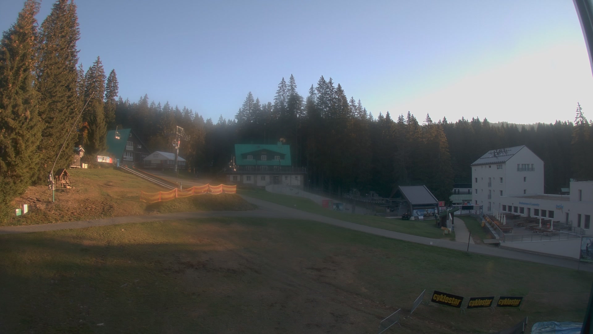 Železná Ruda Špičák snow cam captured at 6 October 2026 at 8:24 am GMT+2